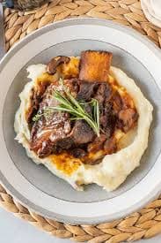 Veal Ribs with Tapioca Mash